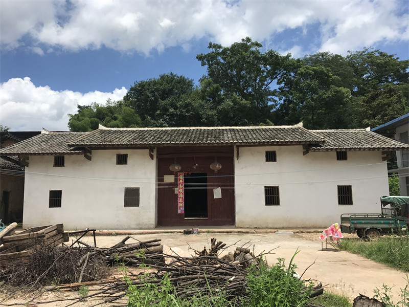 51、象湖下肖区区委、区苏维埃政府旧址.jpg